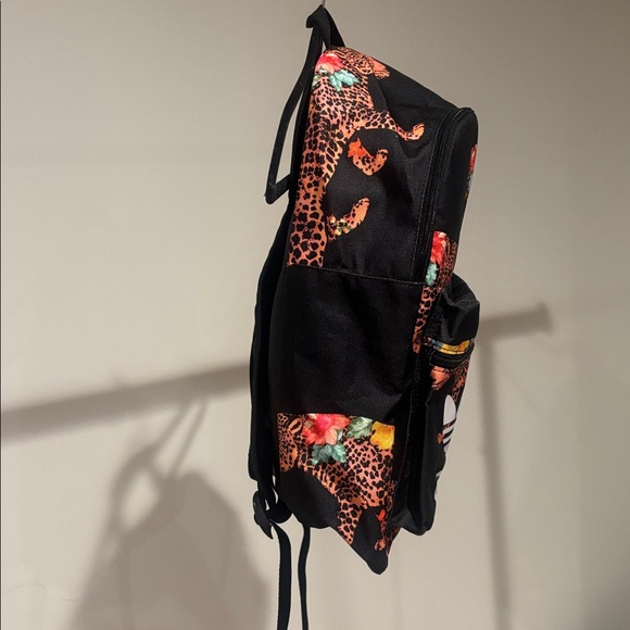 Adidas Originals x FARM Rio Oncada Leopard Backpack – NWT - Picture 5 of 9